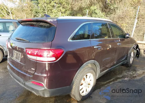 2016 Kia Sorento 2.4L Lx z USA, uszkodzony, nr VIN 5XYPG4A33GG041253